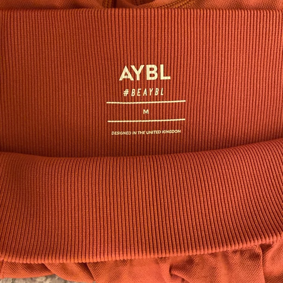 AYBL leggings - Picture 4 of 4